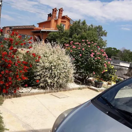 Apartmán Anivia Pula